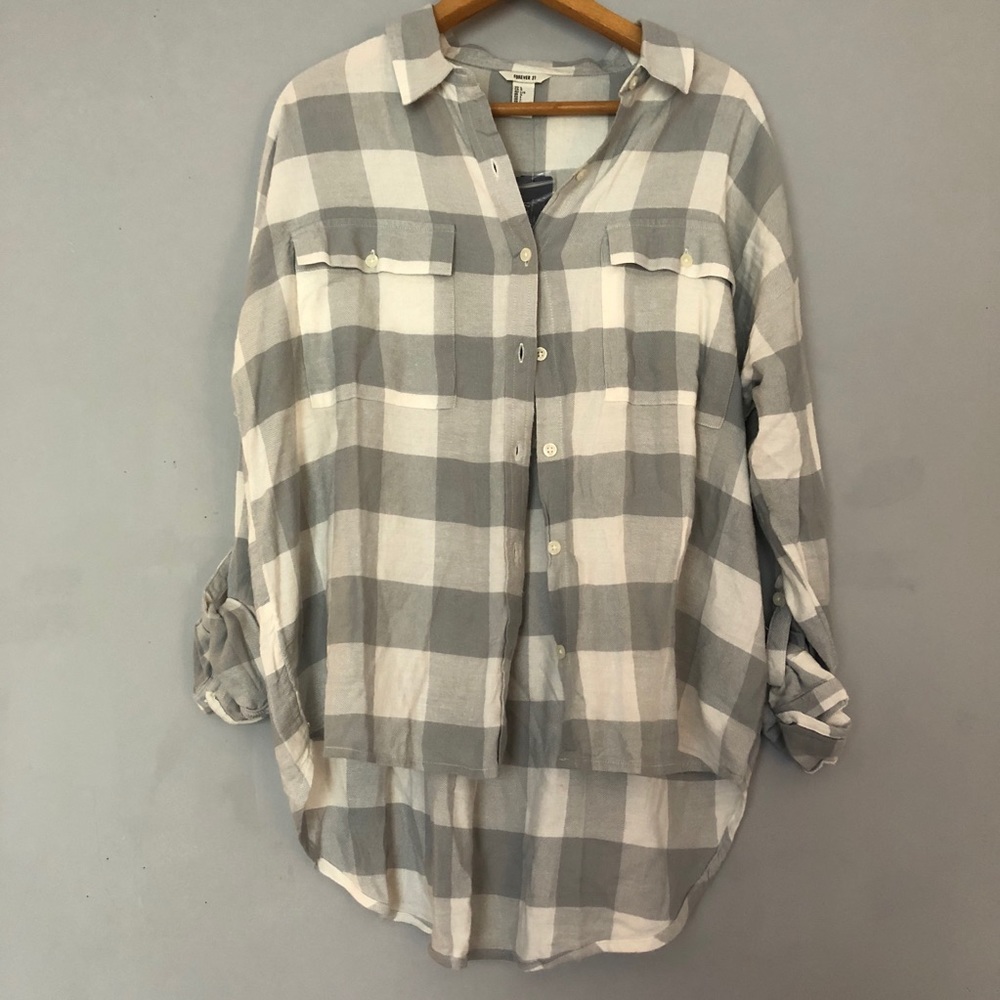 NWT white and gray plaid flannel
